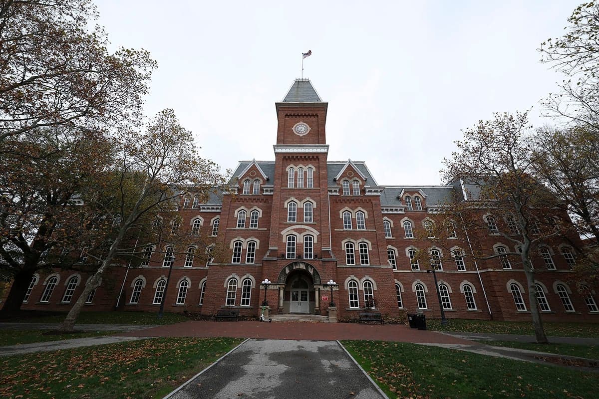 DOJ Investigates Admissions at 3 Medical Schools